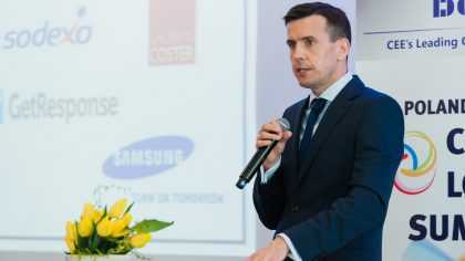 Sorry honey, the champagne is not for you. We are already married - Tomasz Makaruk